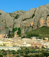 Pueblos Contados ofrece rutas por Agero Blecua Lupin y Labata 