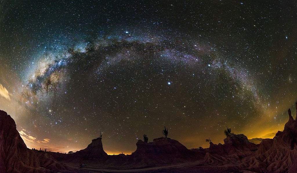 mano del ggante y desierto de la tatacoa huila